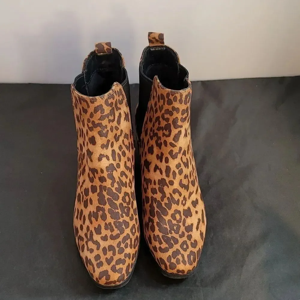 BRAND NEW NEW DAY FAUX SUEDE LEOPARD PRINT ANKLE BOOTS